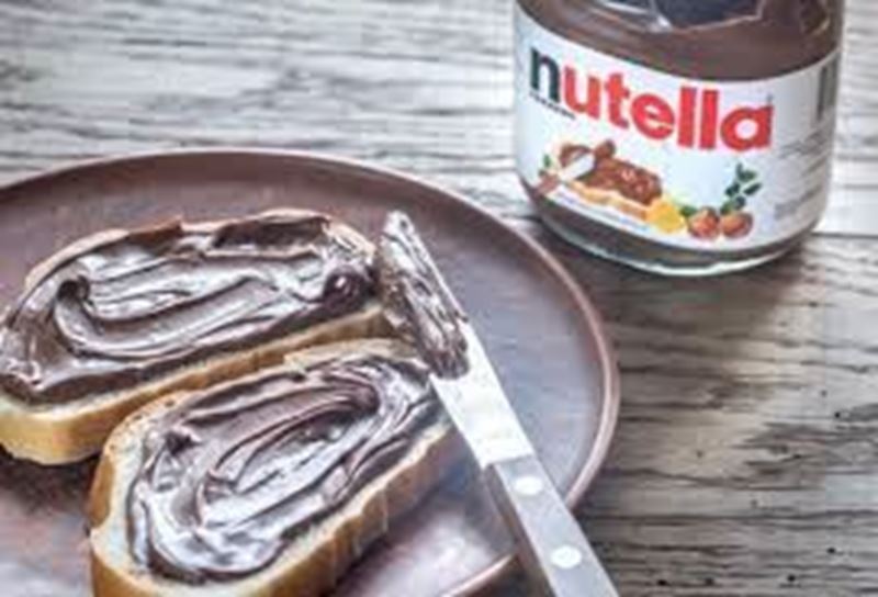 Pão na chapa com Nutella